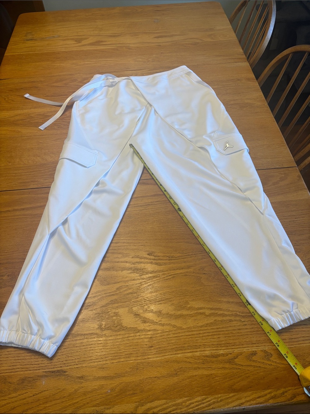 Jordan Medium White Cargo Track Joggers NWT with Jordan black crop top in large. - Picture 8 of 11